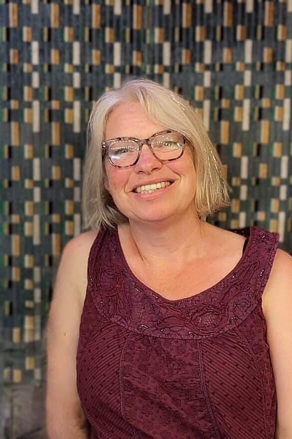 Yo Tozer - Loft (Voice)